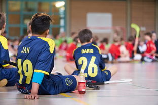 “速度与技巧！新都香城福乐球赛激烈进行”